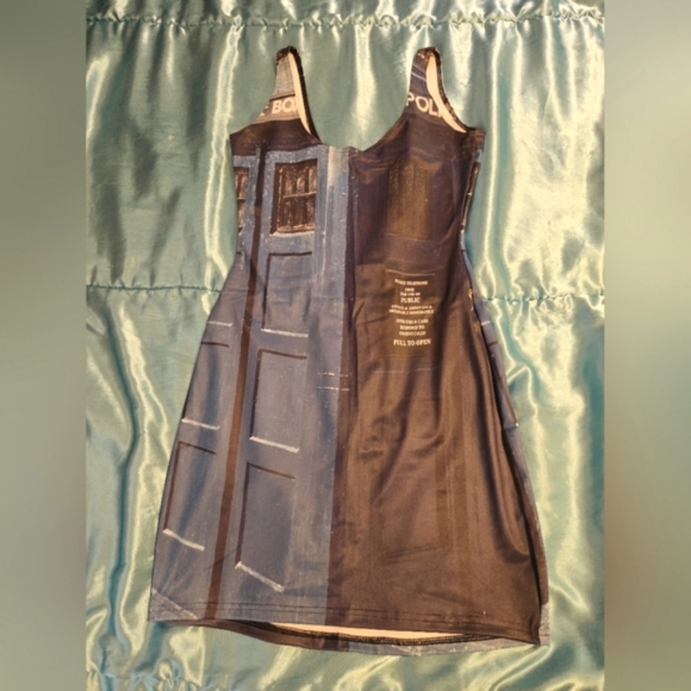 BlackMilk Dr. Who Police Box Dress NWT Size Medium